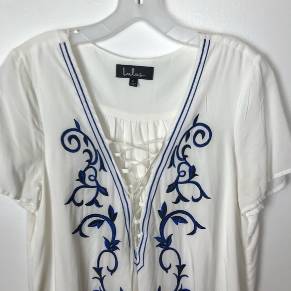 LULUS White V- Neck Tie Embroidery Midi Dress Size L - Picture 3 of 8